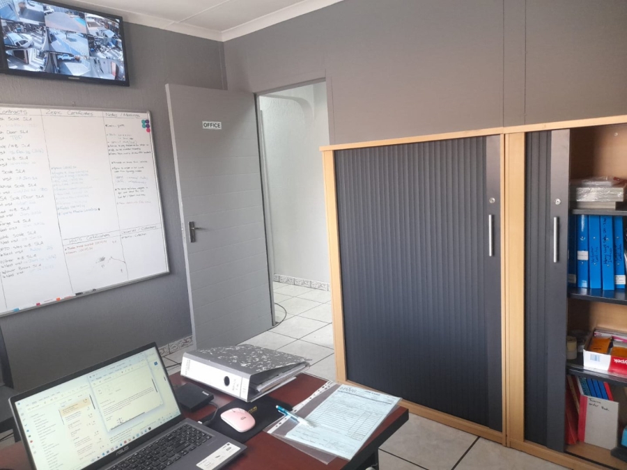 3 Bedroom Property for Sale in Elandspark Gauteng