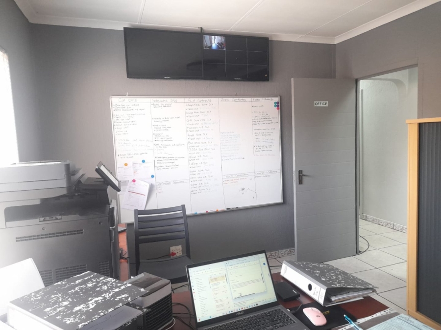 3 Bedroom Property for Sale in Elandspark Gauteng