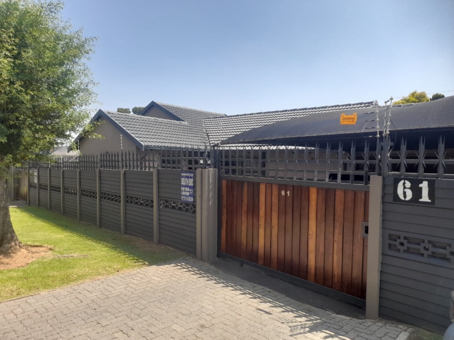 3 Bedroom Property for Sale in Elandspark Gauteng