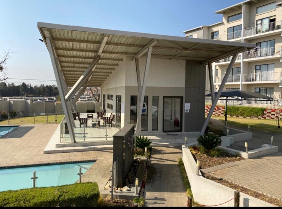 3 Bedroom Property for Sale in Broadacres Gauteng