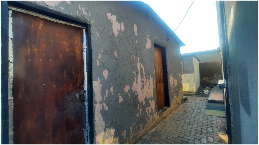 3 Bedroom Property for Sale in Tswelopele Gauteng