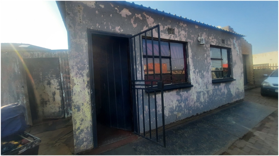3 Bedroom Property for Sale in Tswelopele Gauteng