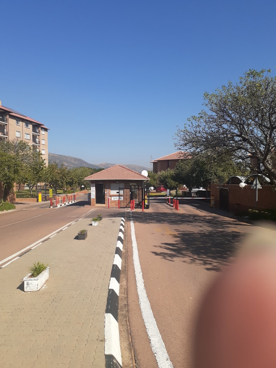3 Bedroom Property for Sale in Annlin Gauteng
