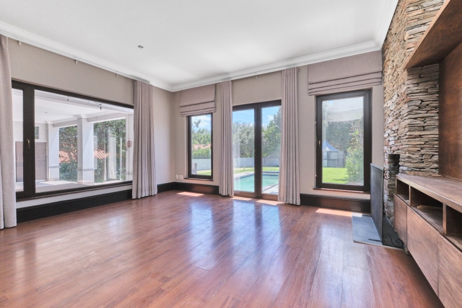 5 Bedroom Property for Sale in Dainfern Valley Gauteng