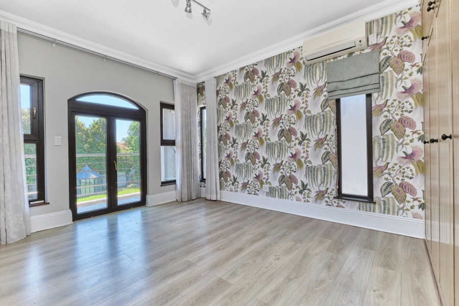 5 Bedroom Property for Sale in Dainfern Valley Gauteng