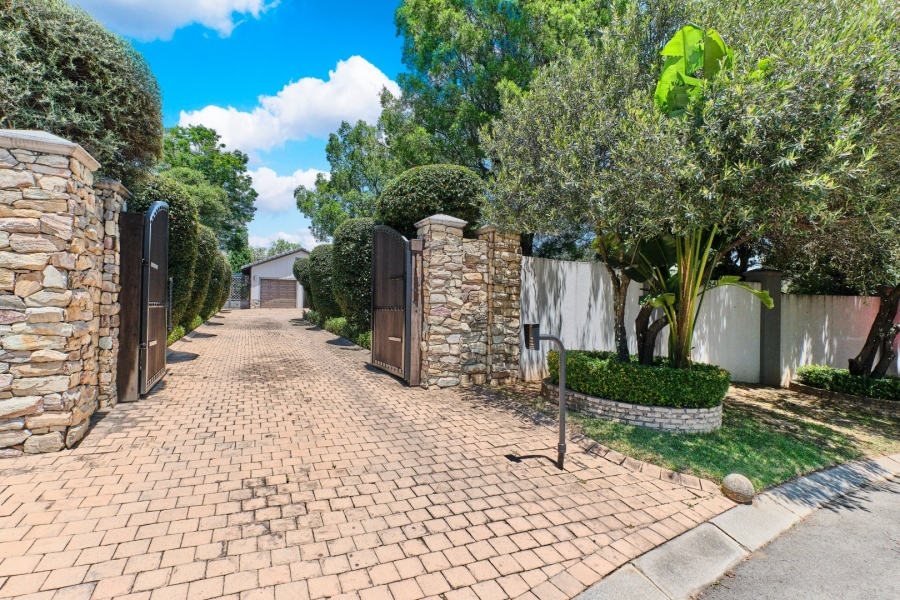 5 Bedroom Property for Sale in Dainfern Valley Gauteng