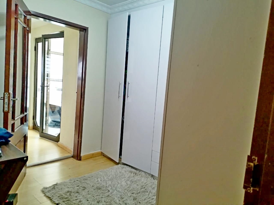 2 Bedroom Property for Sale in Blue Hills Gauteng