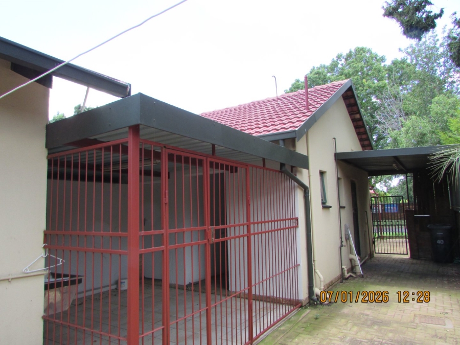 3 Bedroom Property for Sale in Bester Gauteng