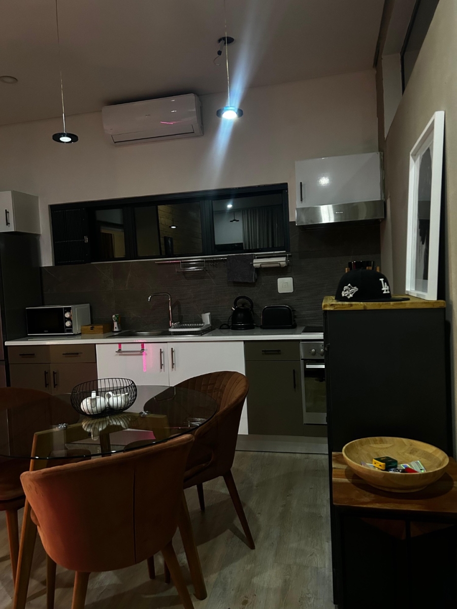 To Let 1 Bedroom Property for Rent in Bedfordview Gauteng