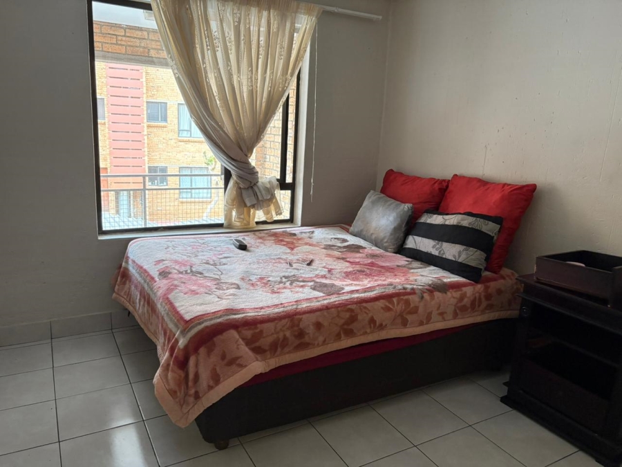 To Let 2 Bedroom Property for Rent in Cruywagenpark Gauteng