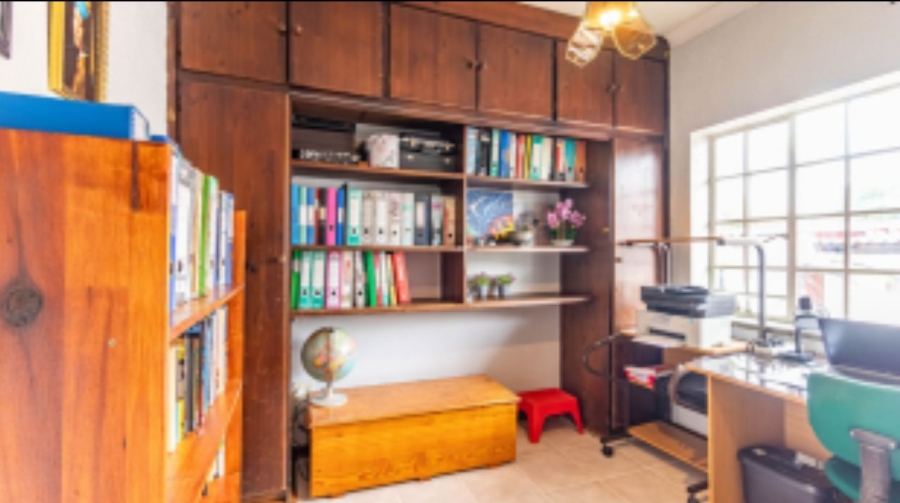 3 Bedroom Property for Sale in Eastleigh Ridge Gauteng