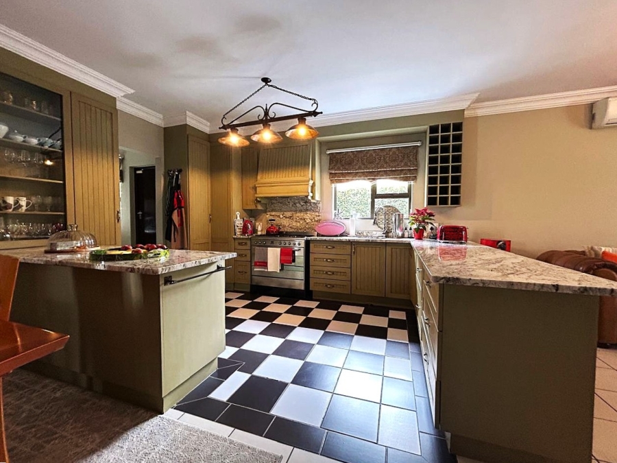 4 Bedroom Property for Sale in Midstream Estate Gauteng