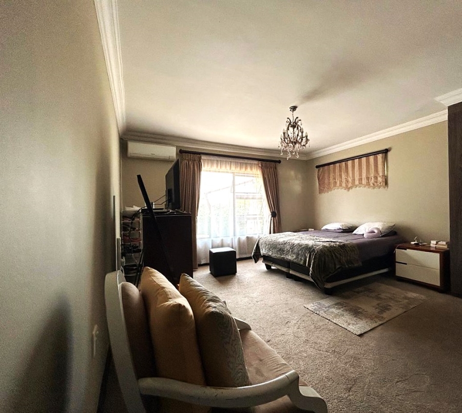 4 Bedroom Property for Sale in Midstream Estate Gauteng