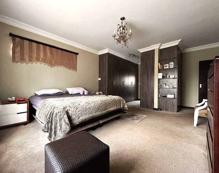 4 Bedroom Property for Sale in Midstream Estate Gauteng