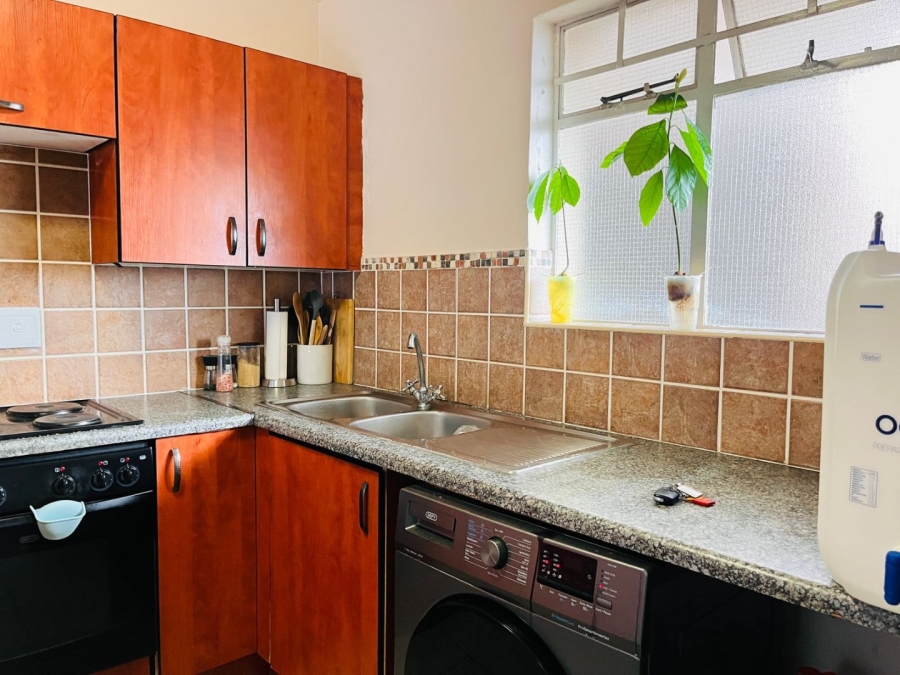 2 Bedroom Property for Sale in Meredale Gauteng