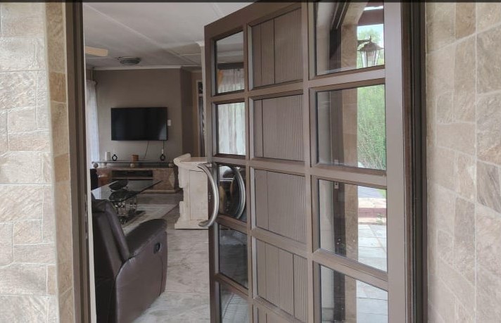 3 Bedroom Property for Sale in Laversburg Gauteng