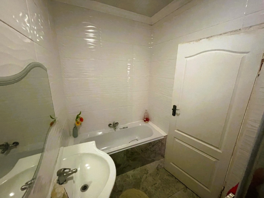 3 Bedroom Property for Sale in Laversburg Gauteng