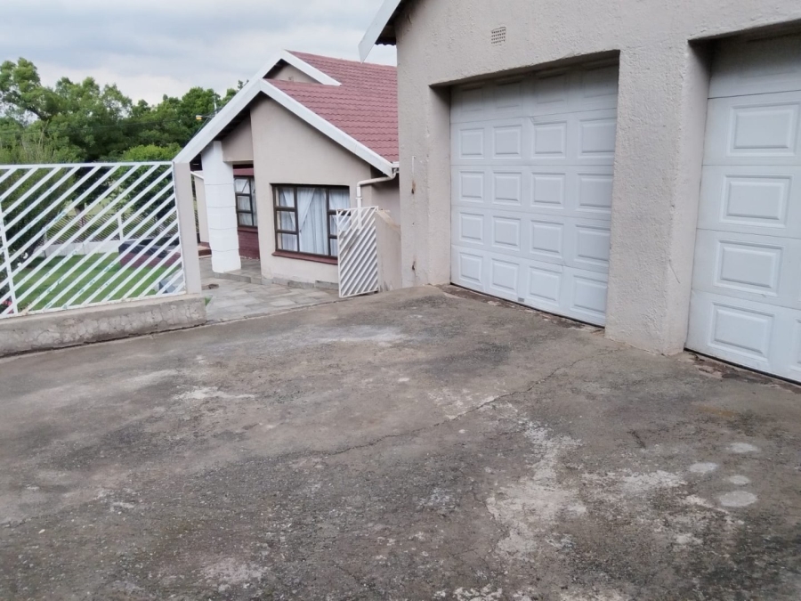 3 Bedroom Property for Sale in Laversburg Gauteng