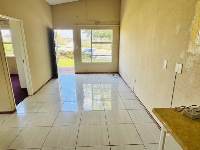 2 Bedroom Property for Sale in Ridgeway Gauteng