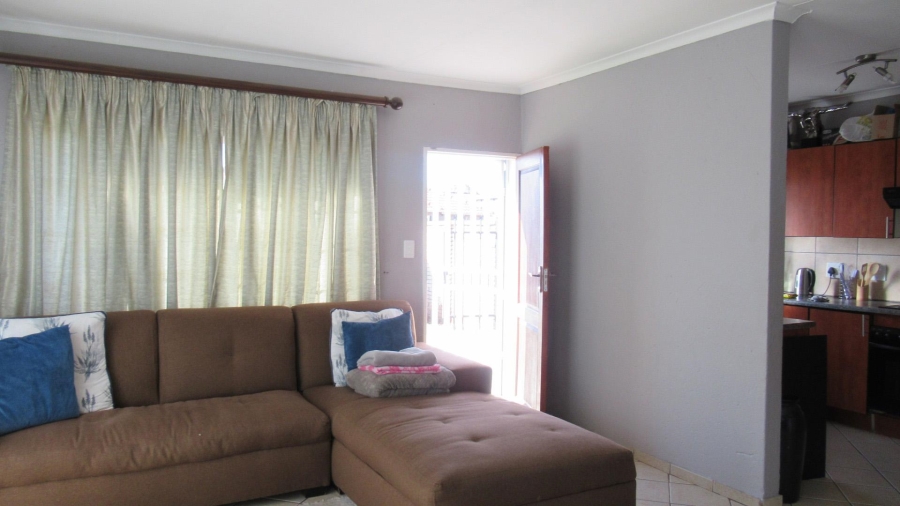 2 Bedroom Property for Sale in Willow Park Manor Gauteng