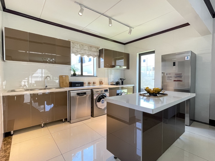 To Let 3 Bedroom Property for Rent in Craigavon Gauteng