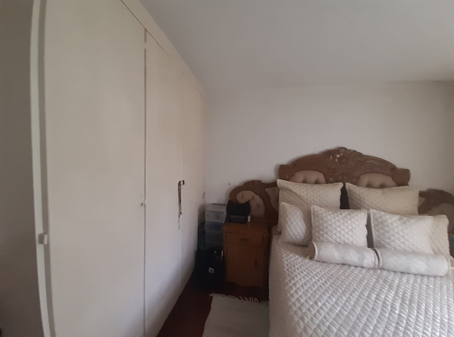2 Bedroom Property for Sale in Ridgeway Gauteng