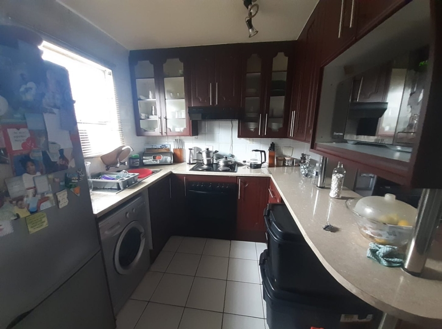 2 Bedroom Property for Sale in Ridgeway Gauteng