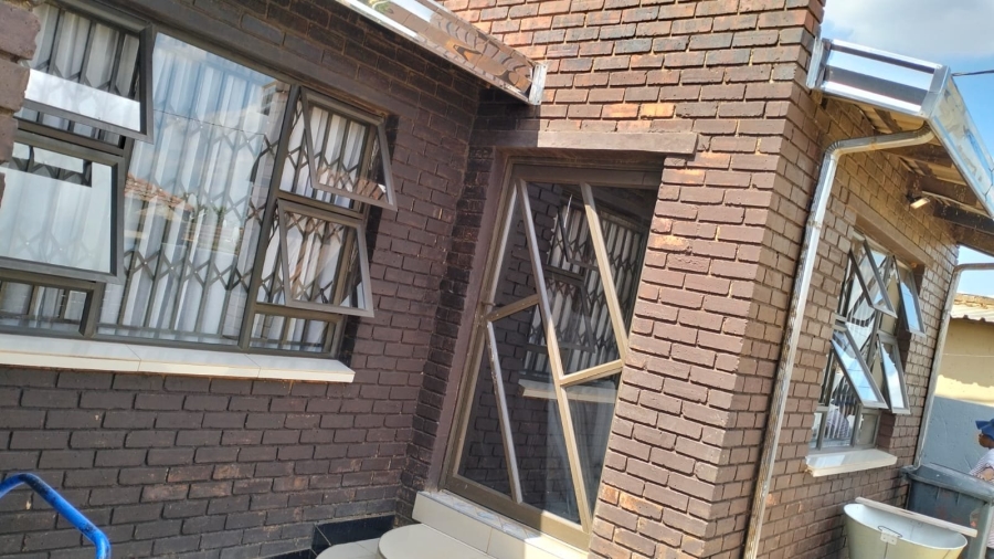 3 Bedroom Property for Sale in Orange Farm Gauteng