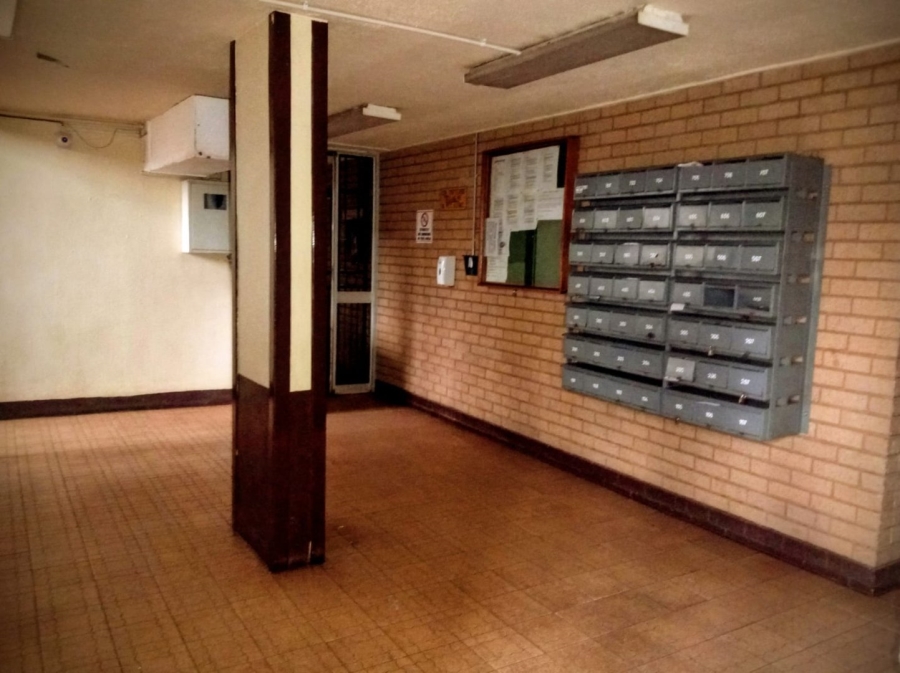 2 Bedroom Property for Sale in Pretoria North Gauteng