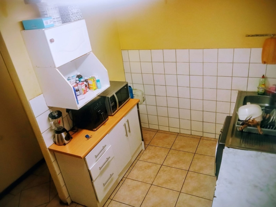 2 Bedroom Property for Sale in Pretoria North Gauteng