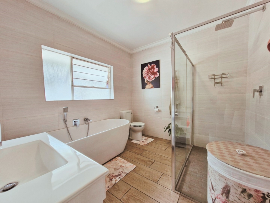 3 Bedroom Property for Sale in Parkrand Gauteng