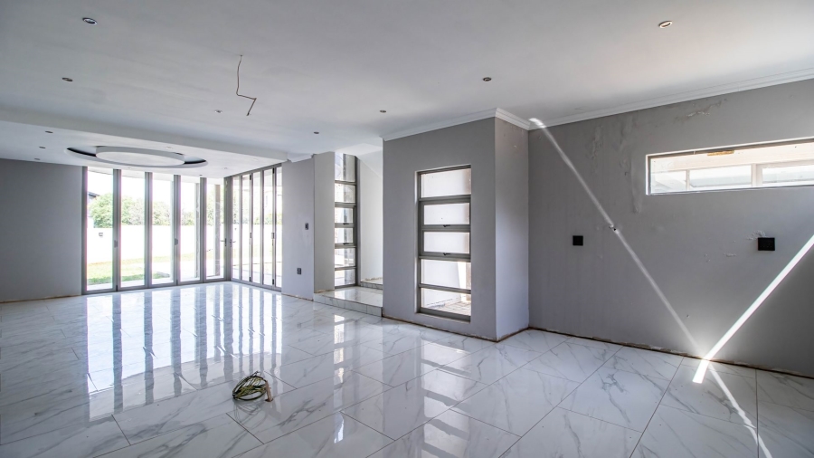 3 Bedroom Property for Sale in Serengeti Lifestyle Estate Gauteng