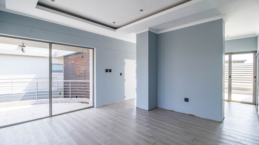 3 Bedroom Property for Sale in Serengeti Lifestyle Estate Gauteng