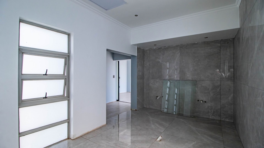 3 Bedroom Property for Sale in Serengeti Lifestyle Estate Gauteng