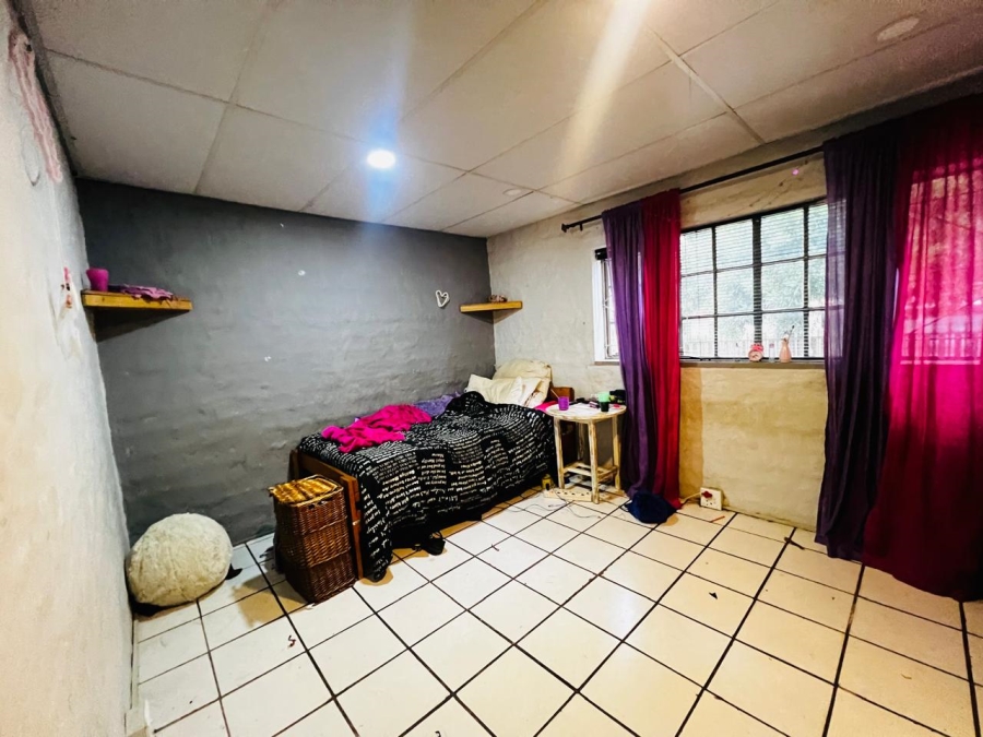 5 Bedroom Property for Sale in Danville Gauteng