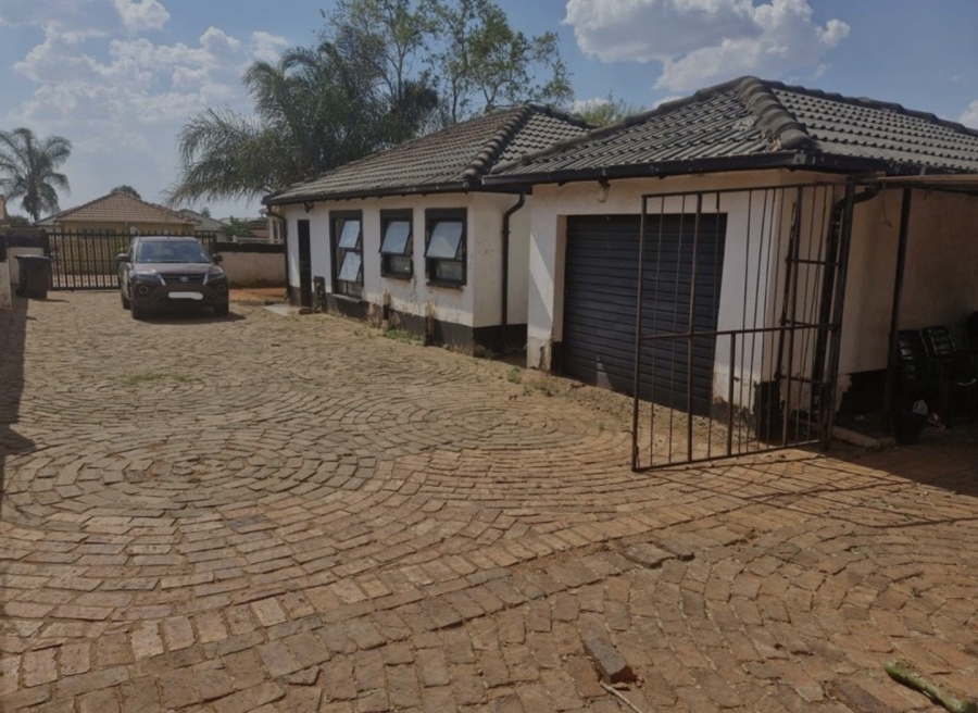 3 Bedroom Property for Sale in The Orchards Gauteng