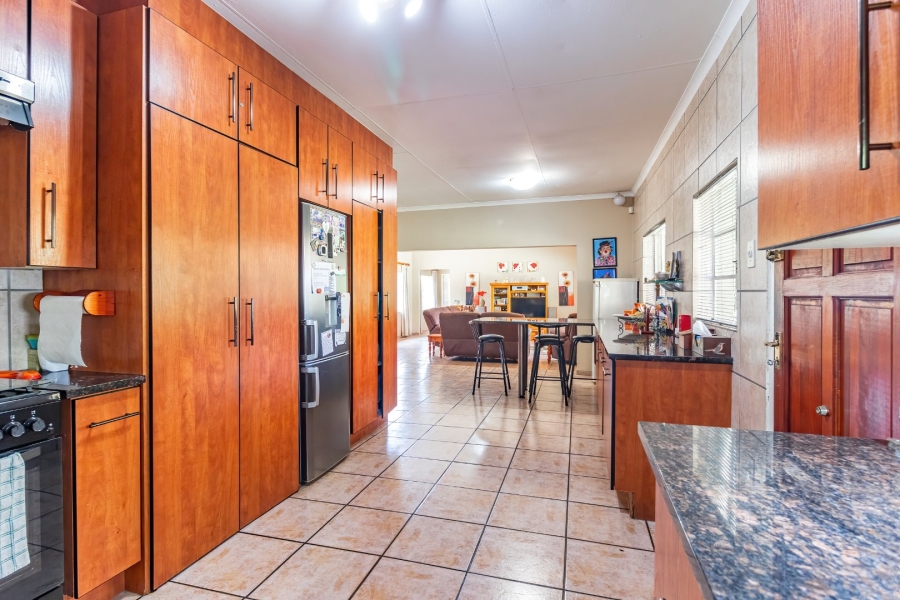  Bedroom Property for Sale in Benoni AH Gauteng