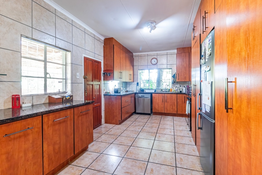  Bedroom Property for Sale in Benoni AH Gauteng