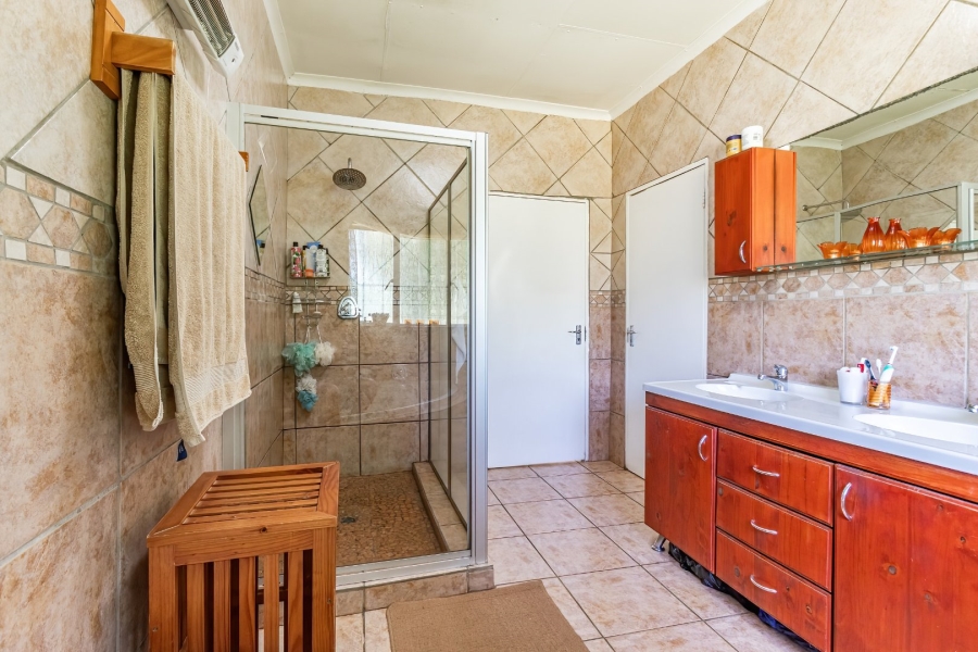  Bedroom Property for Sale in Benoni AH Gauteng