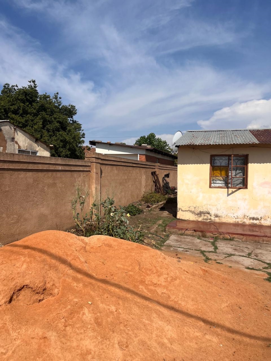 2 Bedroom Property for Sale in Ga-Rankuwa Unit 6 Gauteng