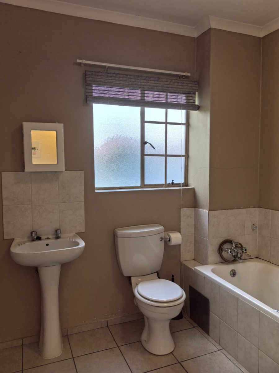 2 Bedroom Property for Sale in Benoni North Gauteng