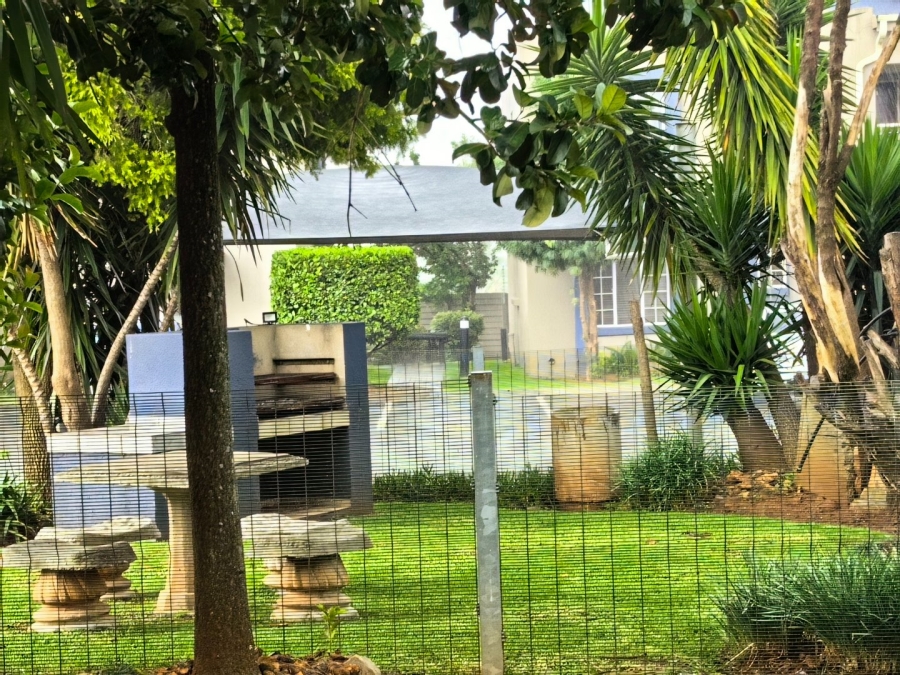 2 Bedroom Property for Sale in Benoni North Gauteng