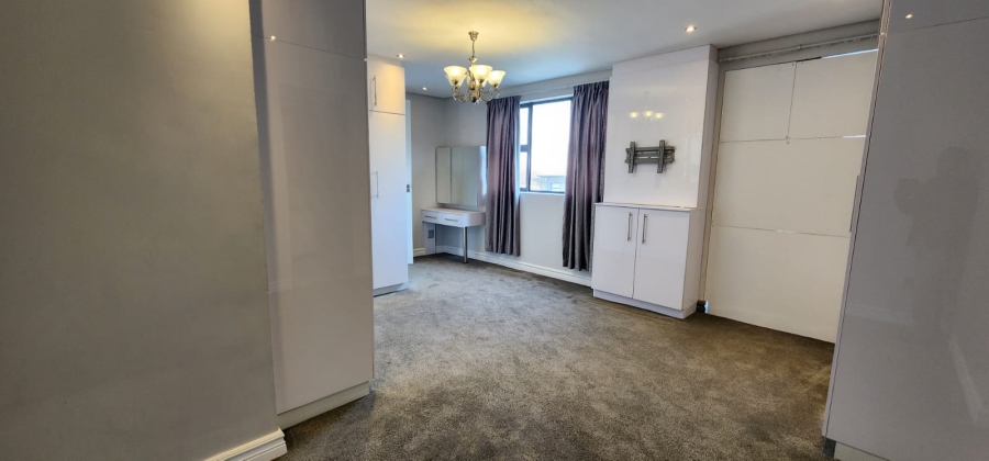 To Let 2 Bedroom Property for Rent in Waterfall Gauteng