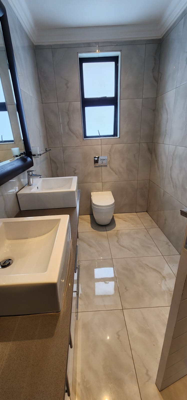 To Let 2 Bedroom Property for Rent in Waterfall Gauteng