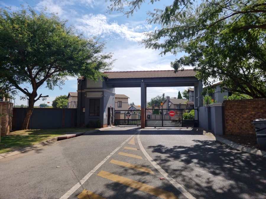 3 Bedroom Property for Sale in Celtisdal Gauteng
