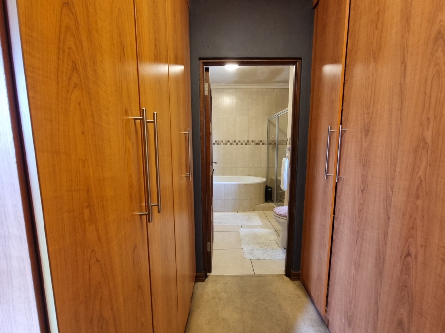 3 Bedroom Property for Sale in Celtisdal Gauteng