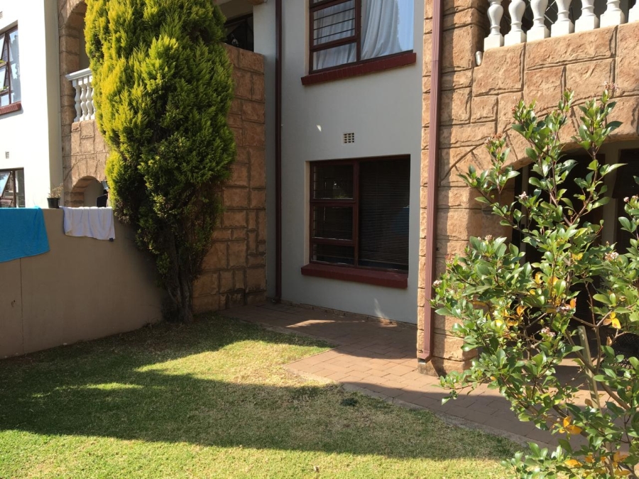 1 Bedroom Property for Sale in Morningside Gauteng