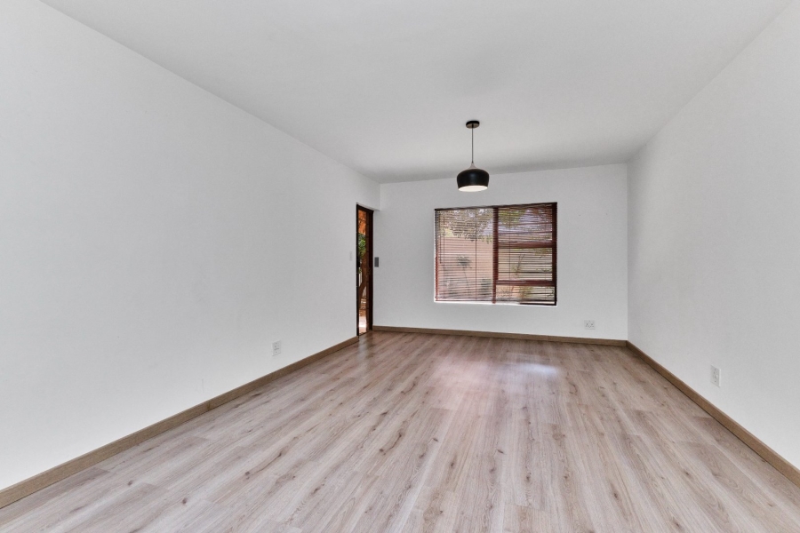 1 Bedroom Property for Sale in Morningside Gauteng