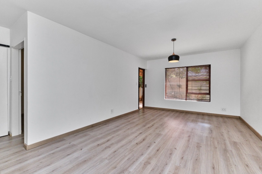 1 Bedroom Property for Sale in Morningside Gauteng