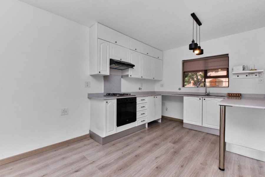 1 Bedroom Property for Sale in Morningside Gauteng